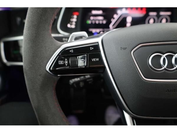 Audi RS6 Avant TFSI quattro LP: 175.510,- /B&O/Pano/Head-up/Keramik/305km/h