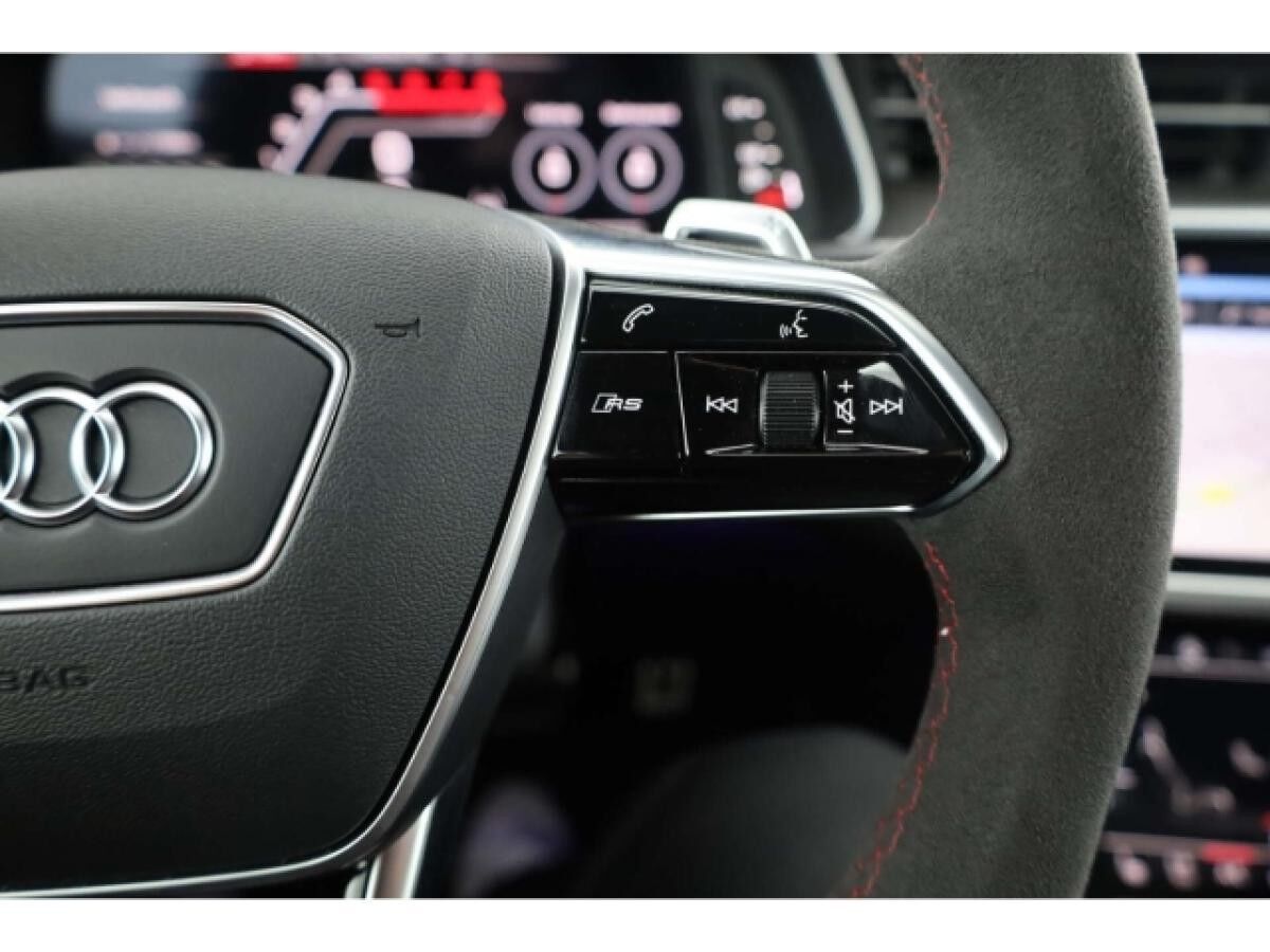 Audi RS6 Avant TFSI quattro LP: 175.510,-Keramik/305km/h