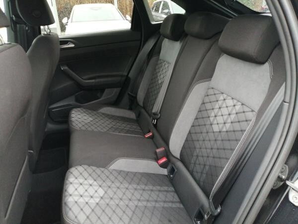 Volkswagen Taigo R-Line Black 1.5TSI DSG / Matrix, AHK, RFK