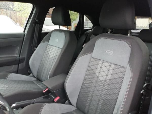 Volkswagen Taigo R-Line Black 1.5TSI DSG / Matrix, AHK, RFK