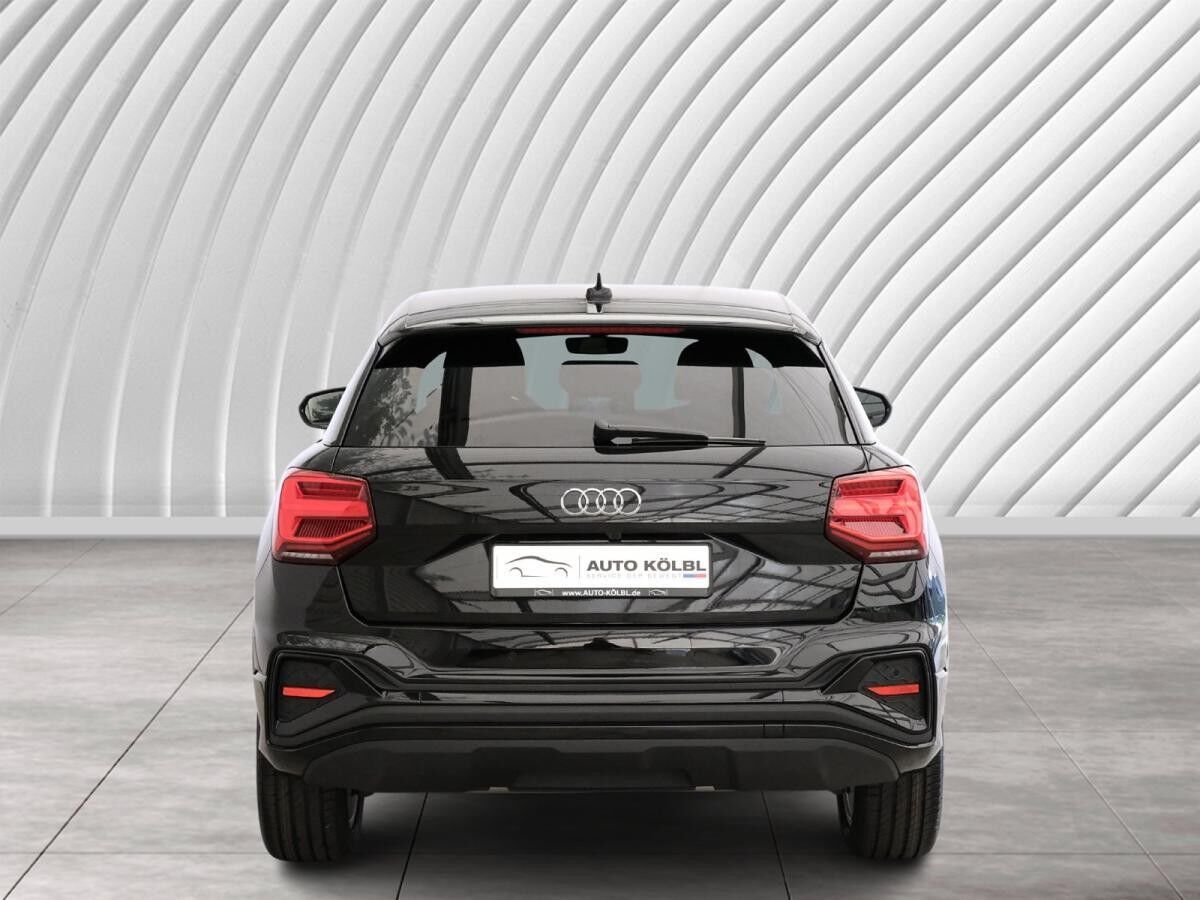 Audi Q2 35 TFSI S line