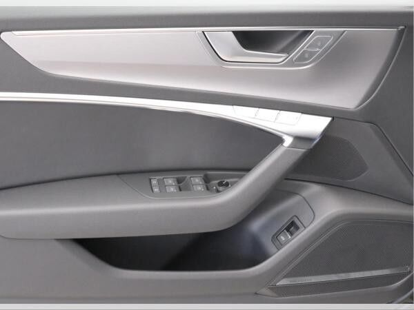 Audi A6 Avant 40 TDI quattro S line