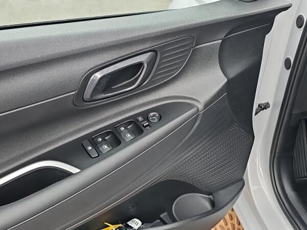 Hyundai i20 1.0T-GDI 6-MT TREND NAVI/PDC/SHZ/DAB