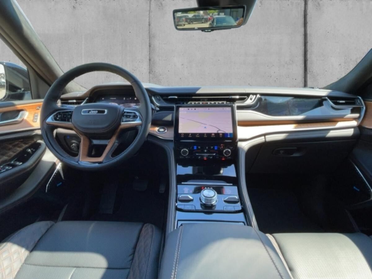 Jeep Grand Cherokee Summit PHEV 4Xe PANORAMA+PDC+KAMERA+CARPLAY