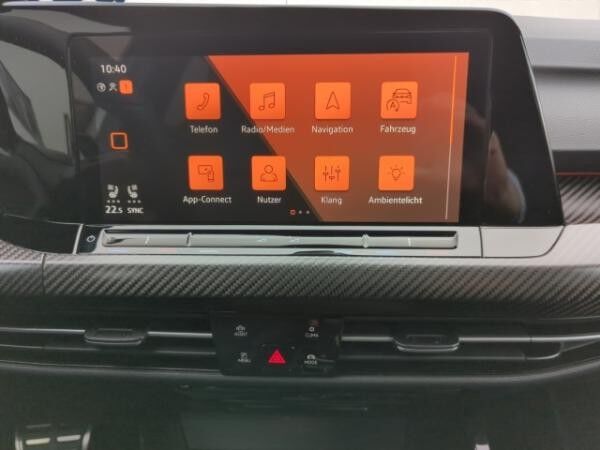 Volkswagen Golf R Performance 2.0 TSI DSG NAV,MFK,DCC,Matrix-LED