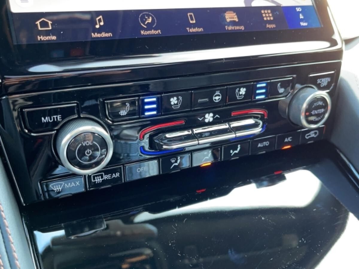 Jeep Grand Cherokee Summit PHEV 4Xe PANORAMA+PDC+KAMERA+CARPLAY