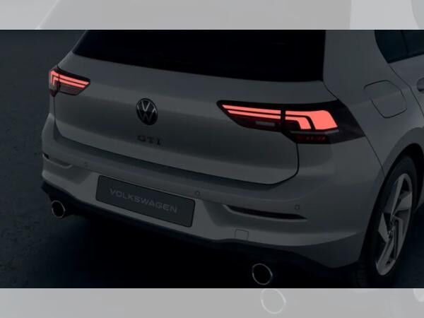 Volkswagen Golf GTI 2,0 l  TSI      DSG