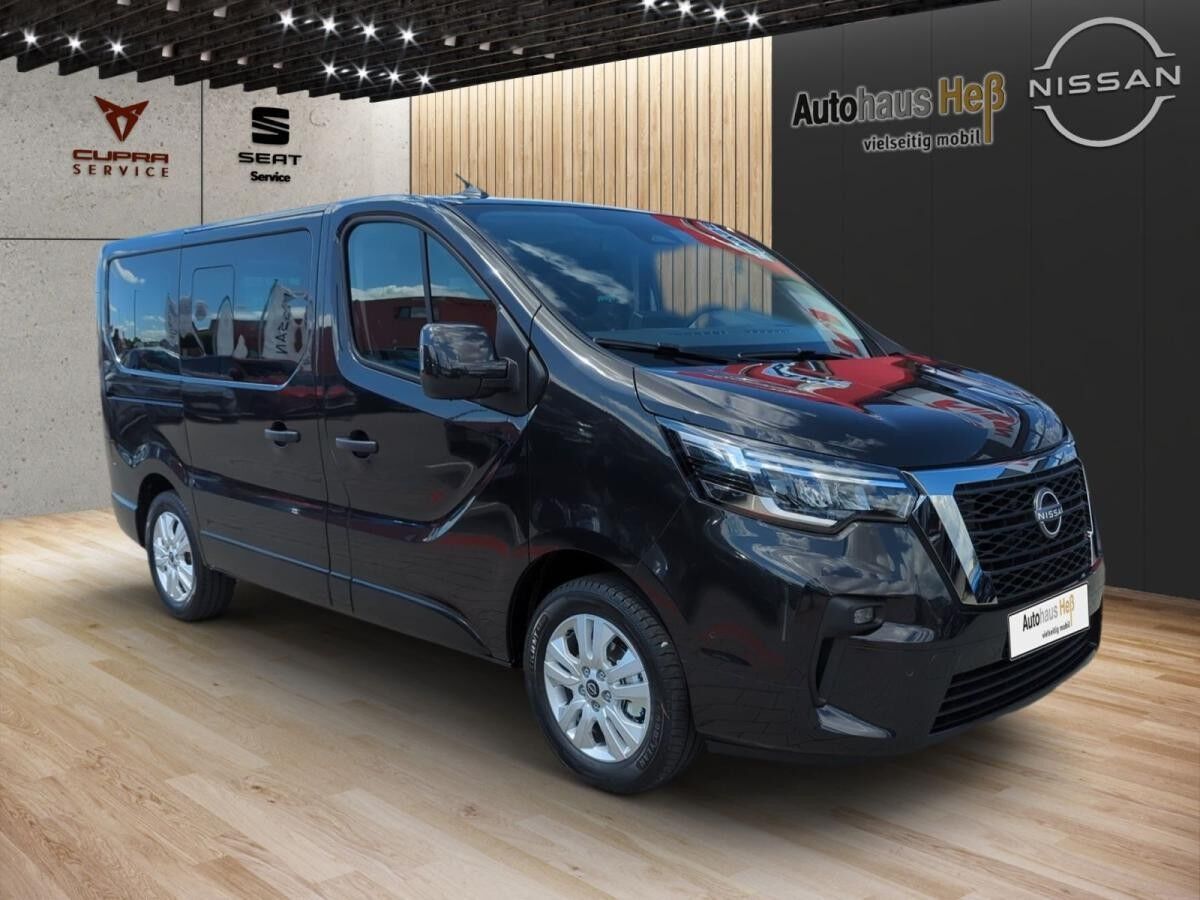Nissan Primastar Kombi 8 Sitzer dci170 DCT TEKNA