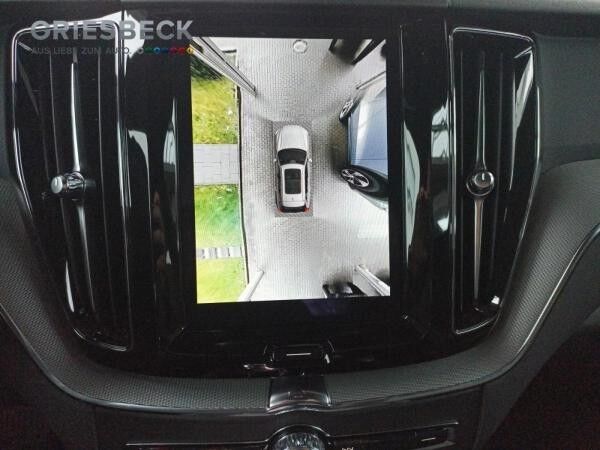 Volvo XC60 Plus Dark 360° H&K LED 20