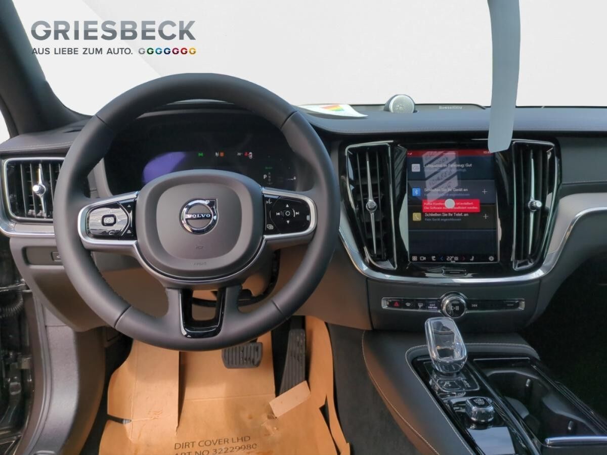 Volvo S60 T8 Ultimate Dark