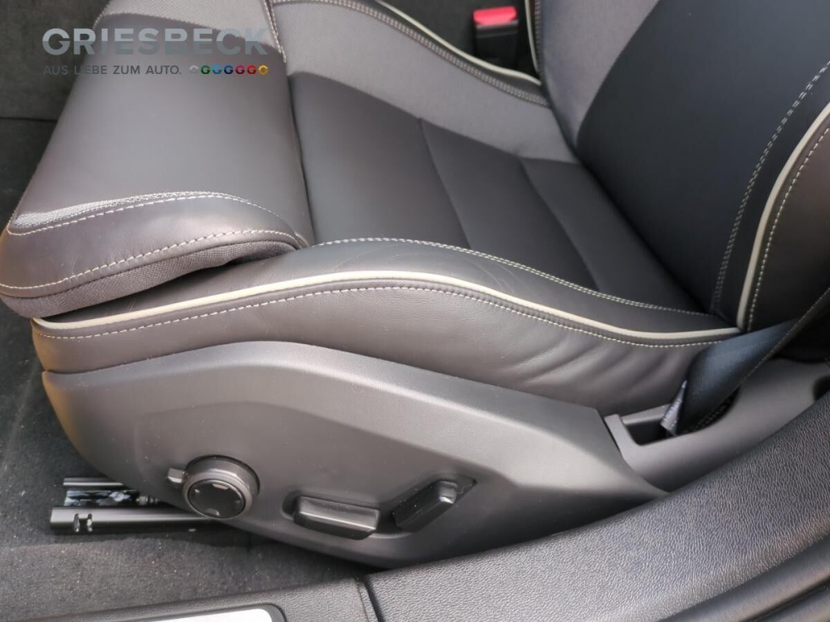 Volvo S60 T8 Ultimate Dark