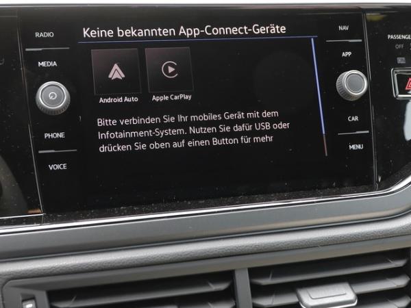 Volkswagen Polo R-Line 1,0 l TSI OPF 5-Gang IQ-DRIVE-NAVI-KAMERA-KEYLESS