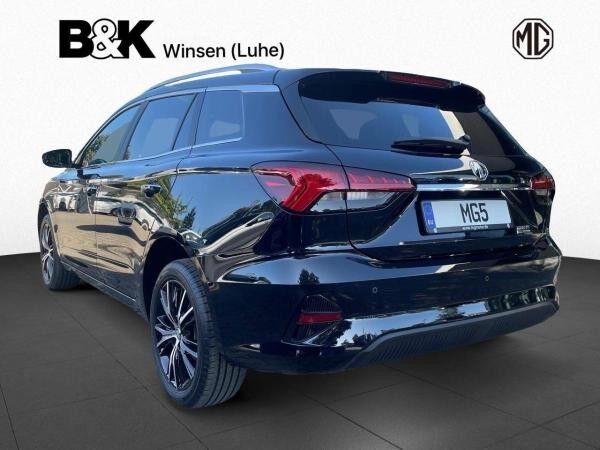 MG MG5 Maximal Luxury