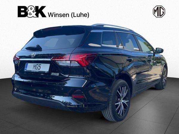 MG MG5 Maximal Luxury