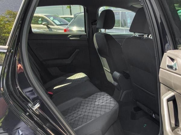 Volkswagen Polo R-Line 1,0 l TSI OPF 7-Gang- Doppelkupplungsgetriebe DSG