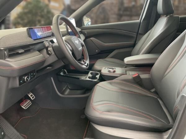 Ford Mustang Mach-E Premium AWD DEKRA Hochvolt Zustandszertifi.