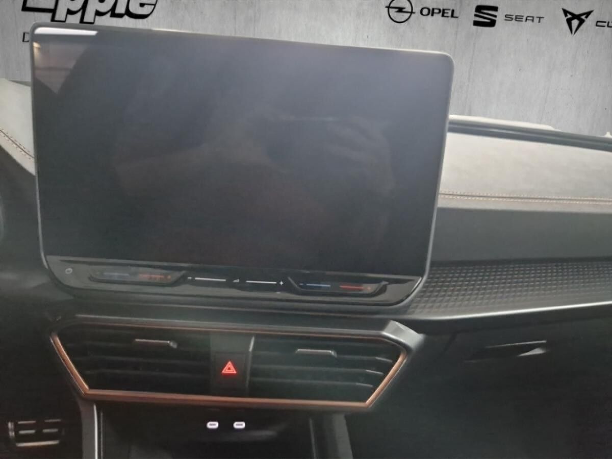 Cupra Leon Facelift 1.5 ,Navi, Rückfahrkamera, PDC v+h, Soundsystem