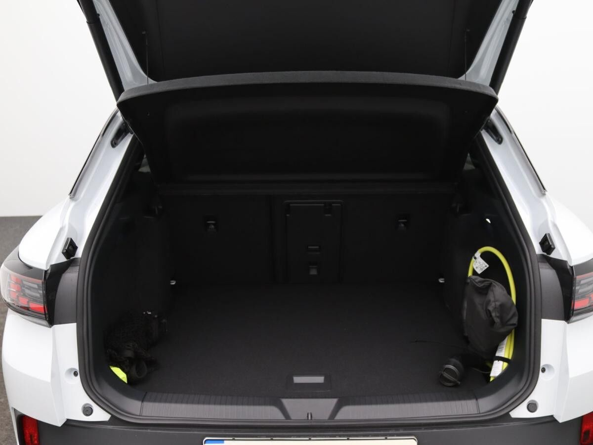 Volkswagen ID.4 GTX 4Motion/ Pano, Matrix, AHK, AR-HUD, CCS