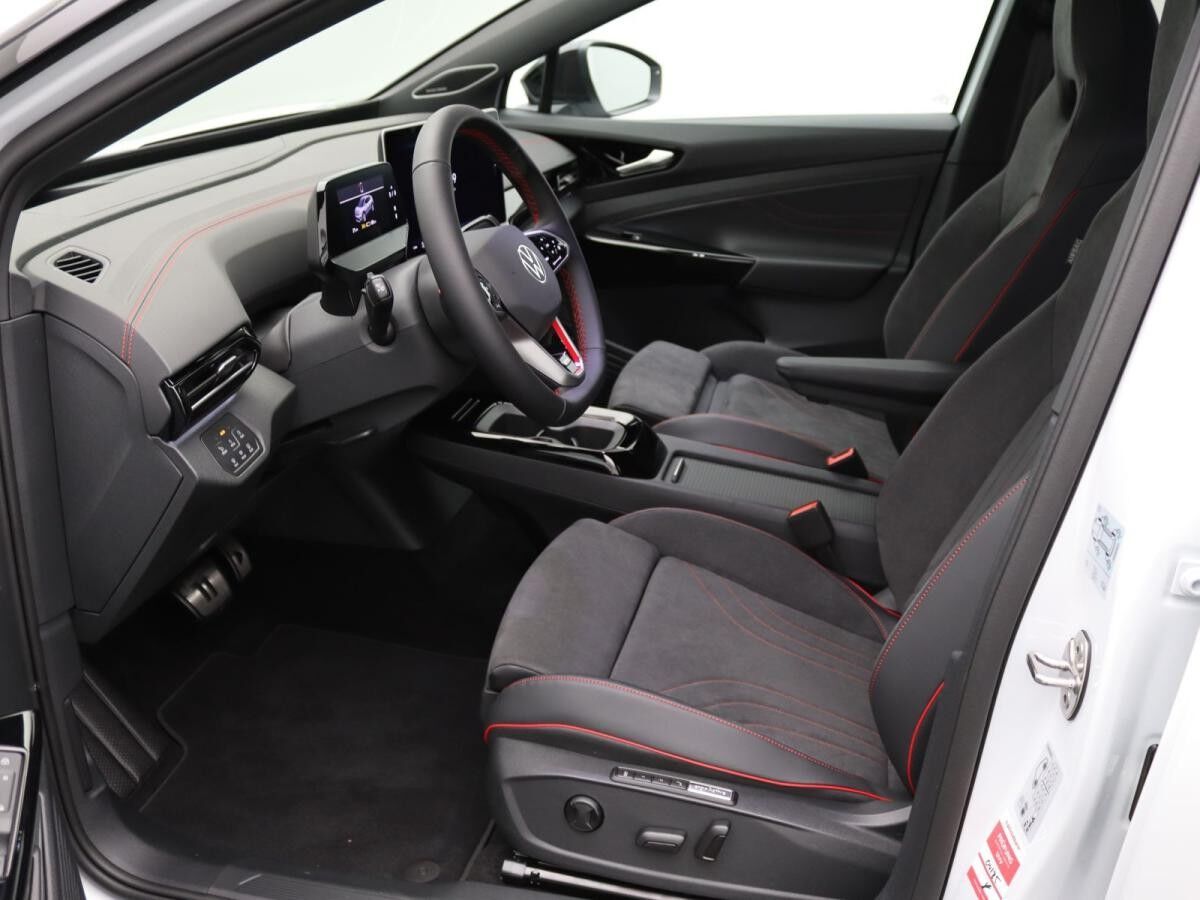 Volkswagen ID.4 GTX 4Motion/ Pano, Matrix, AHK, AR-HUD, CCS