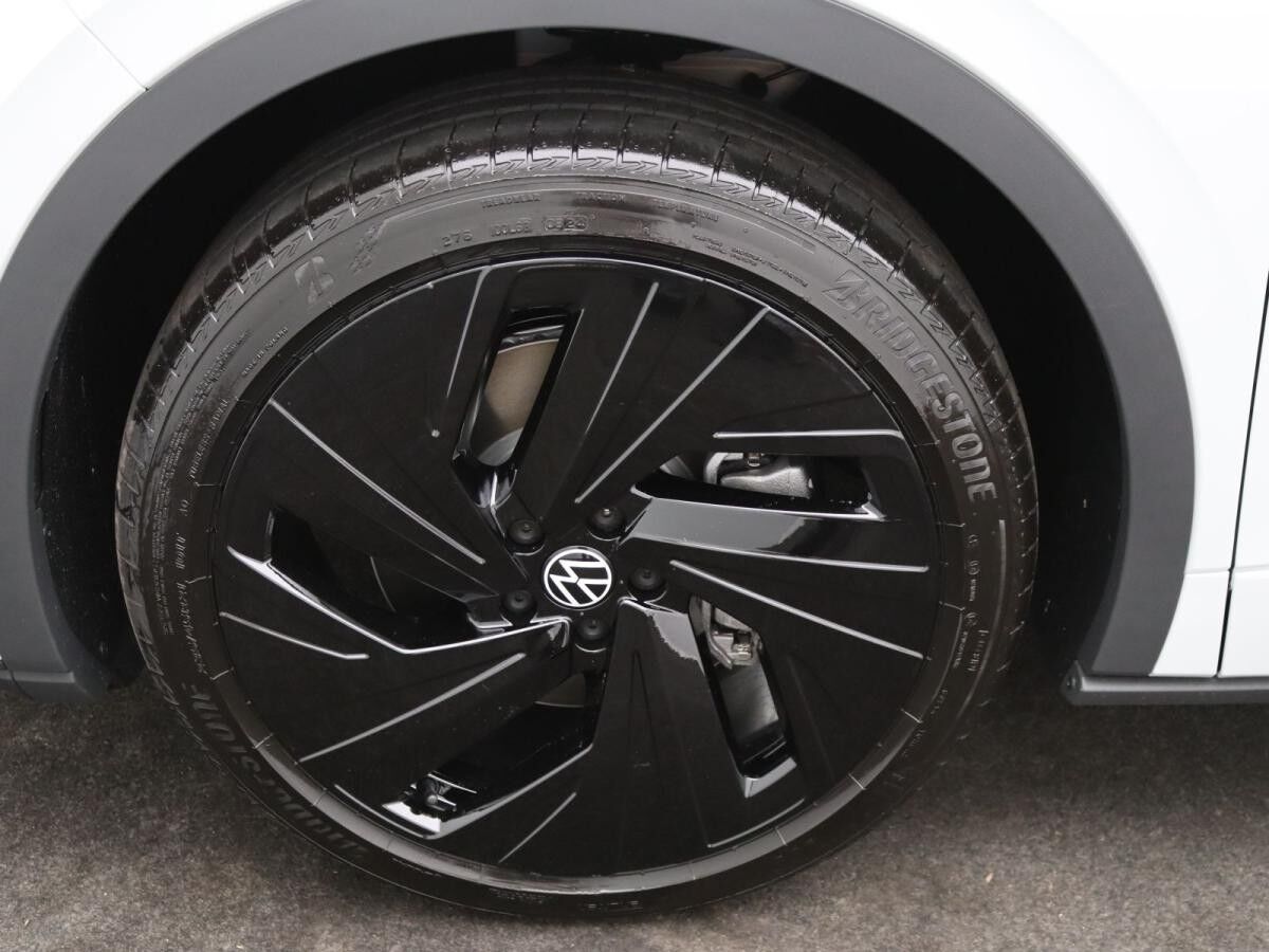 Volkswagen ID.4 GTX 4Motion/ Pano, Matrix, AHK, AR-HUD, CCS