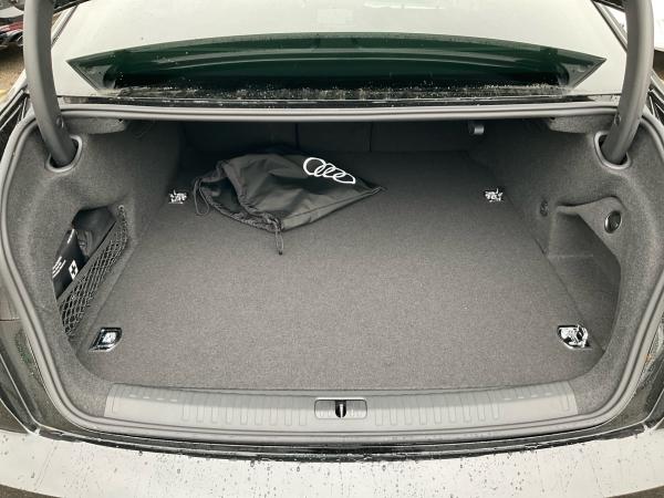 Audi A6 Limousine sport 55 TFSI e qu S tr. PANO AHK