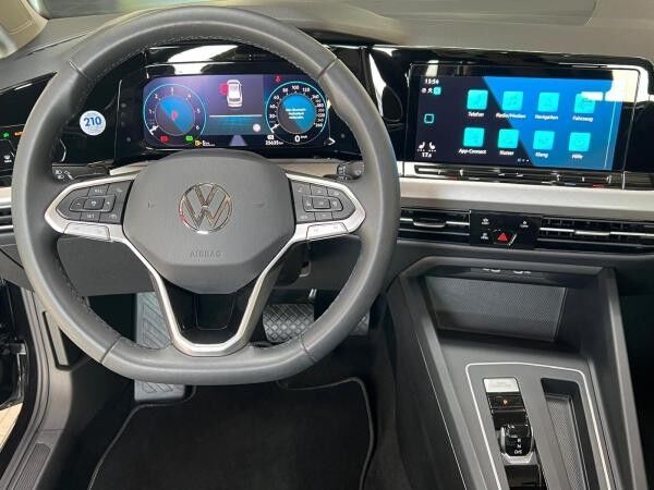 Volkswagen Golf Vari. Life 2.0 TDI*DSG*CAM*NAV*LED*SHZ*AHK