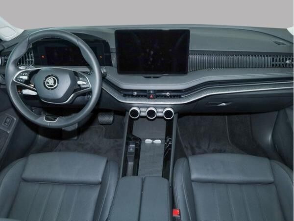 Skoda Superb Combi 2.0 TDI Selection ABGABE 11.2025