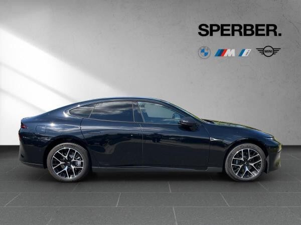 XPENG P7 AWD Performance