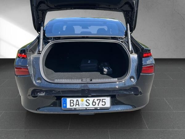 XPENG P7 AWD Performance