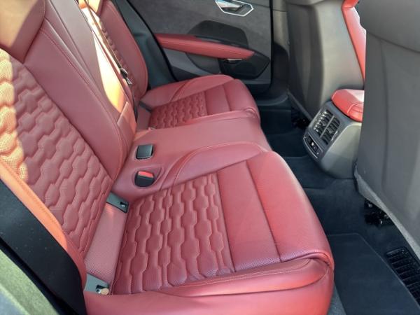 Audi RS e-tron GT Keramik Laser Nachtsicht Massage HuD