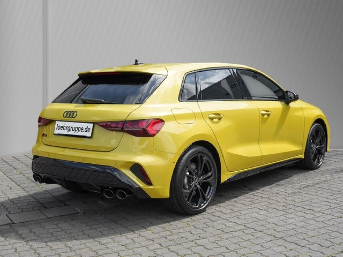 Audi S3 Sportback quattro Matrix, SONOS, Pano, Navi