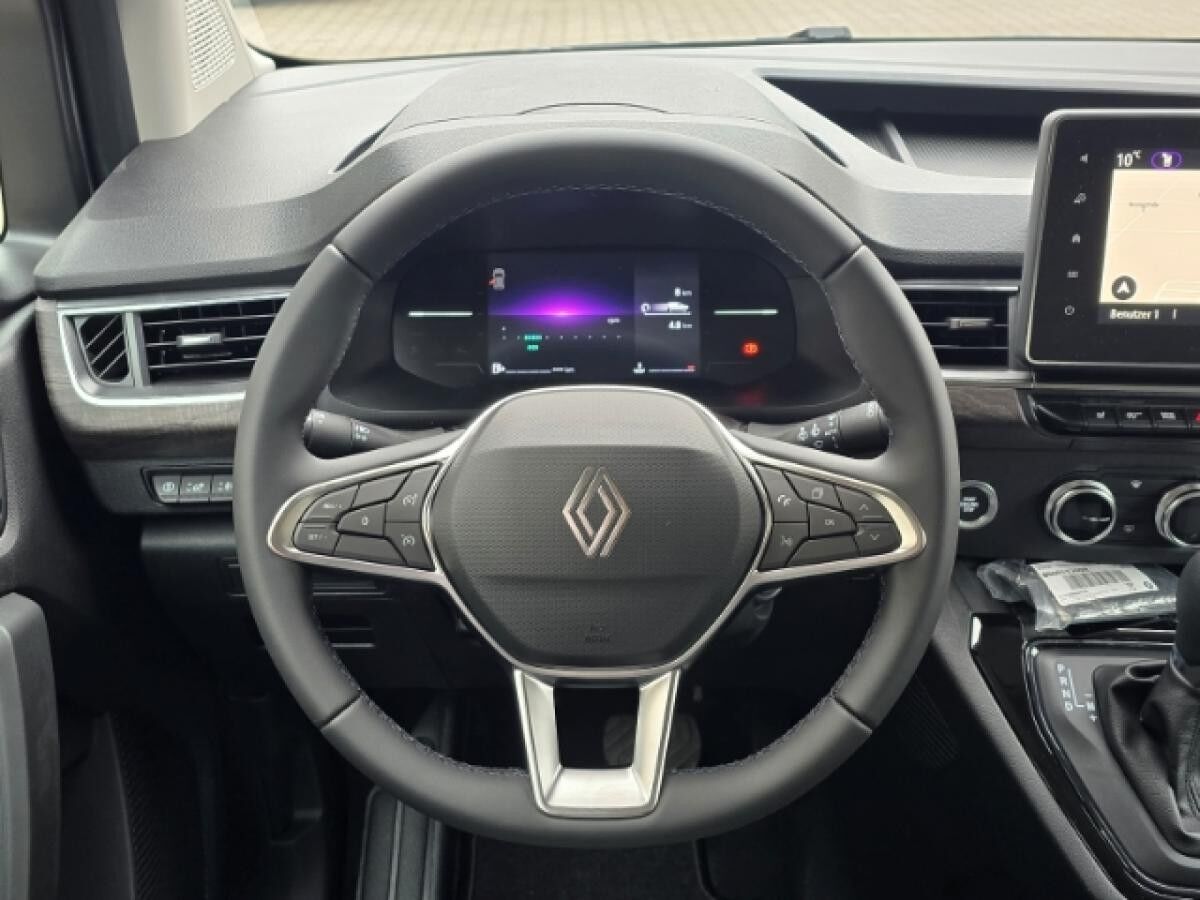 Renault Grand Kangoo III Techno 1.3 TCe130 EDC 7 Sitzer