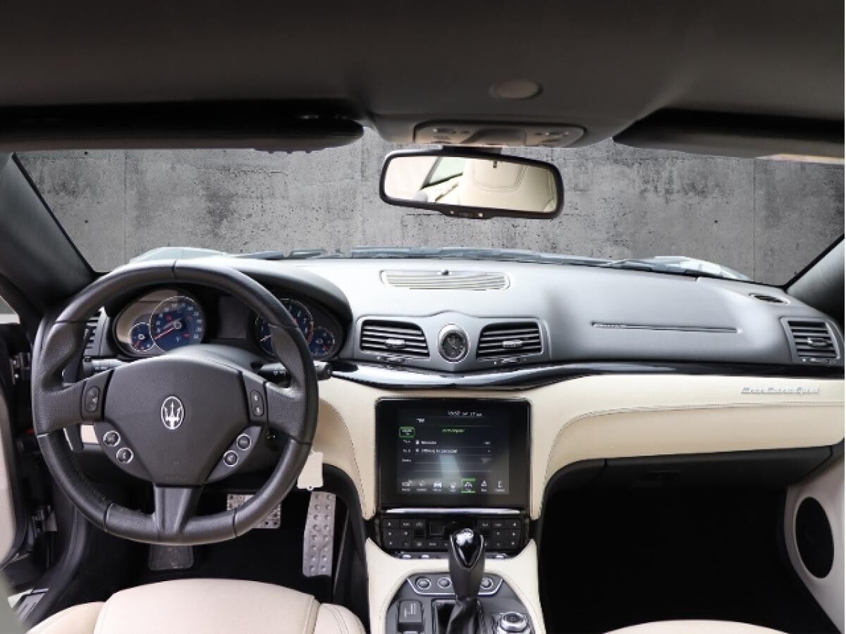 Maserati GranCabrio Sport