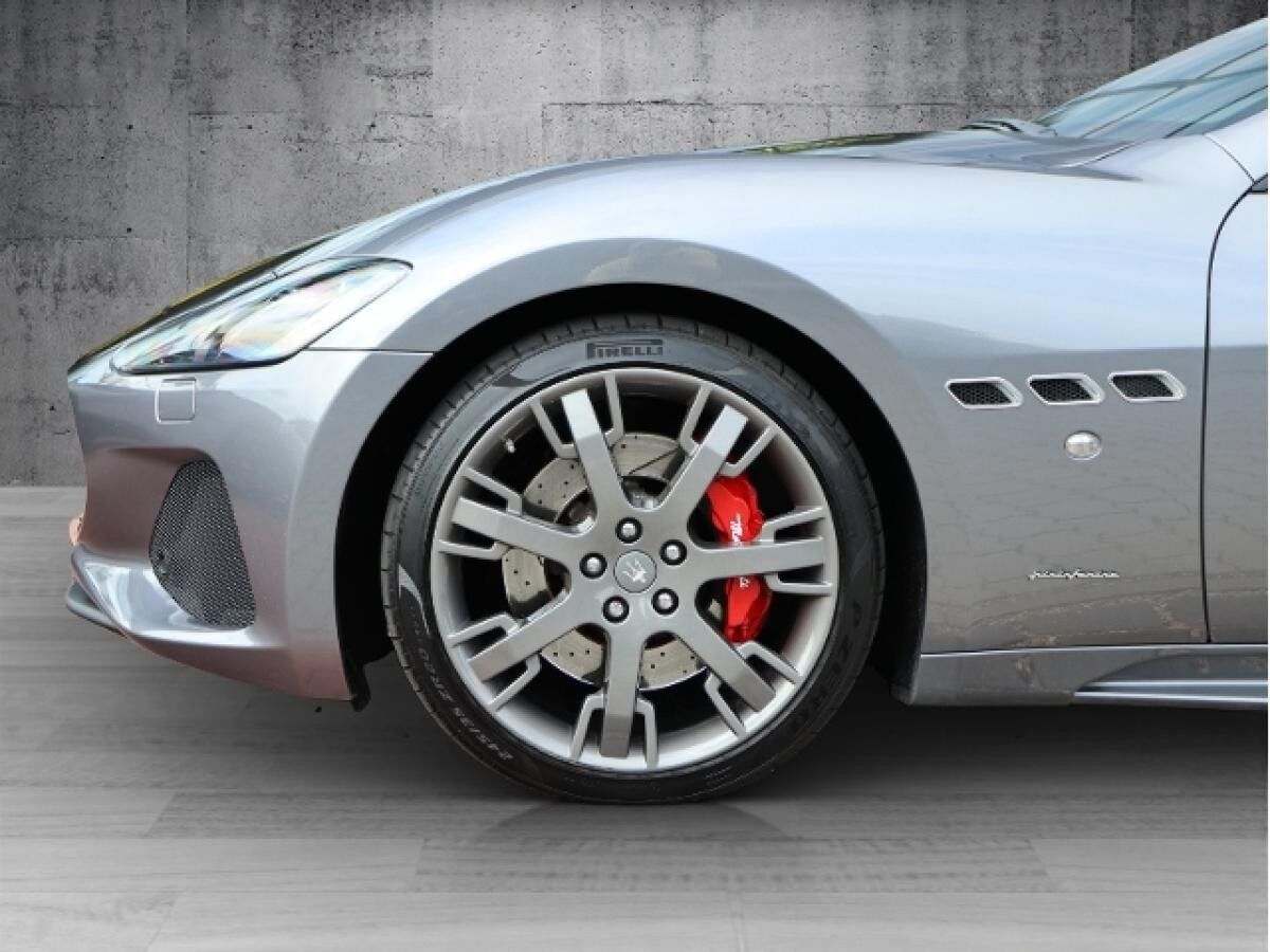 Maserati GranCabrio Sport