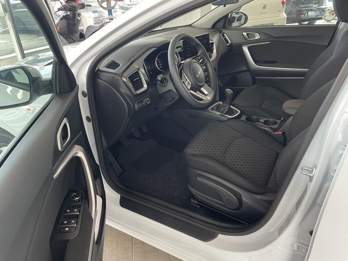 Kia Ceed MJ25 1.0 T-GDI Navi Kamera SHZ PDC