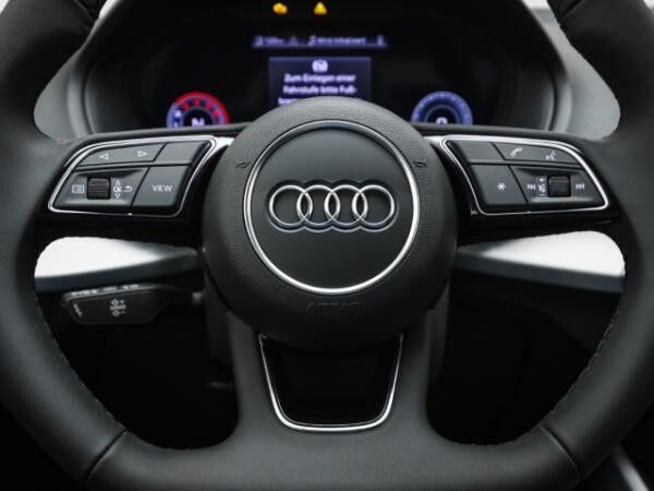 Audi Q2 35 TFSI S tronic advanced GRA PDC CarPlay AudiSound