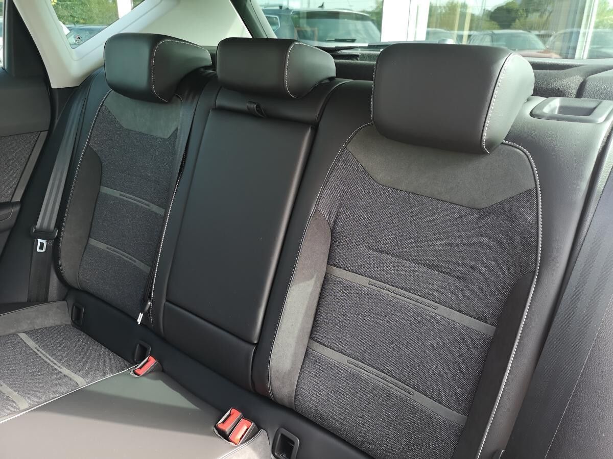 Seat Ateca Xperience 1.5TSi DSG AHK Beats *Aktion 15.11.2025