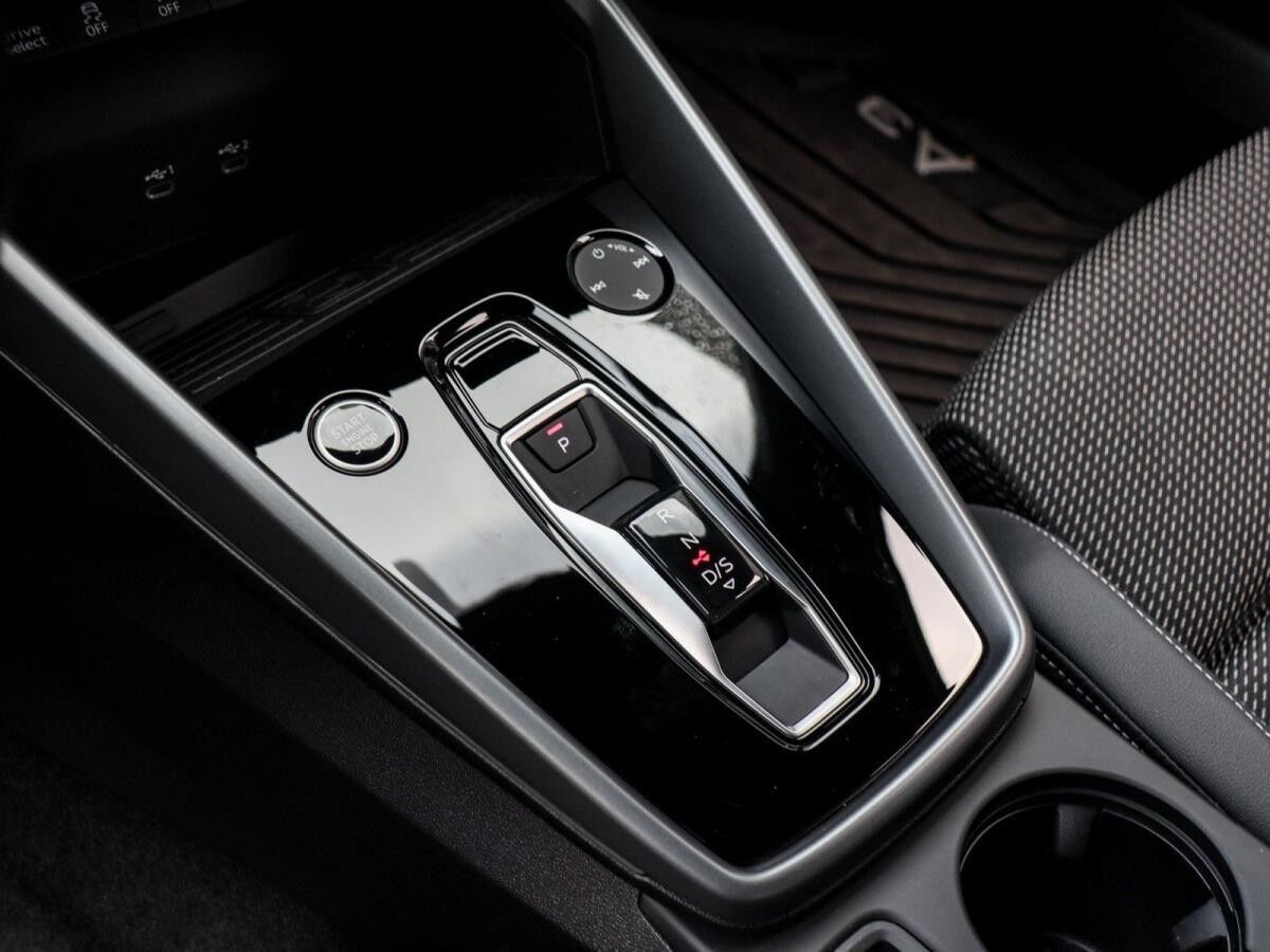 Audi A3 Limousine 35 TDI S tronic S-Line Matrix-LED