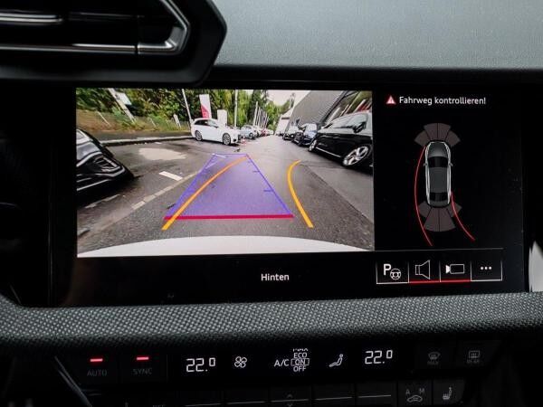 Audi A3 Limousine 35 TDI S tronic S-Line Matrix-LED