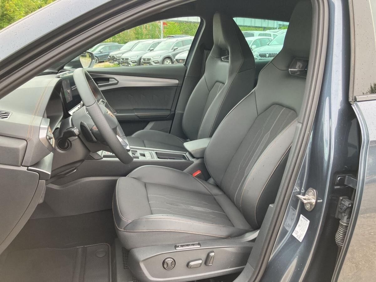 Cupra Formentor SOFORT VERFÜGBAR 1.5 TSI DSG LED-Matrix Allwetterreifen Kamera