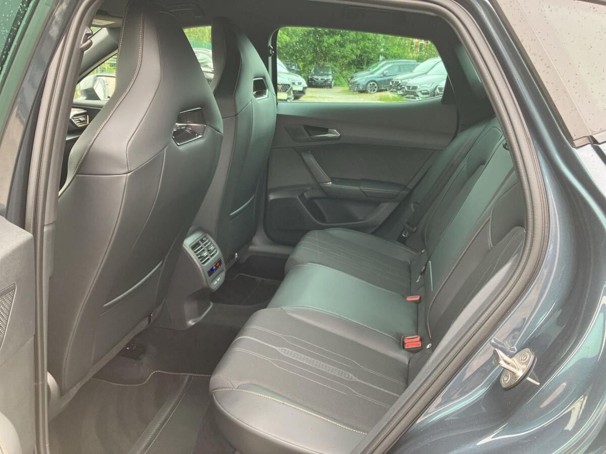 Cupra Formentor SOFORT VERFÜGBAR 1.5 TSI DSG LED-Matrix Allwetterreifen Kamera