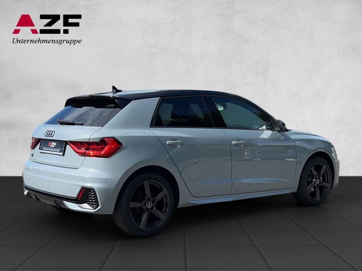 Audi A1 Sportback S line 25 TFSI S tronic+GRA+LED