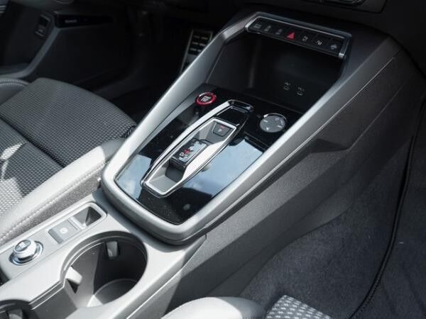 Audi S3 Sportback quattro Matrix, SONOS, Pano, Navi