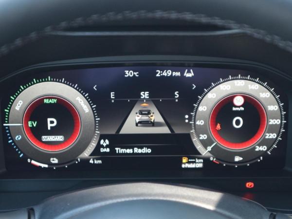 Nissan Juke 1.6 HYBRID 143 PS TEKNA AUTOMATIK