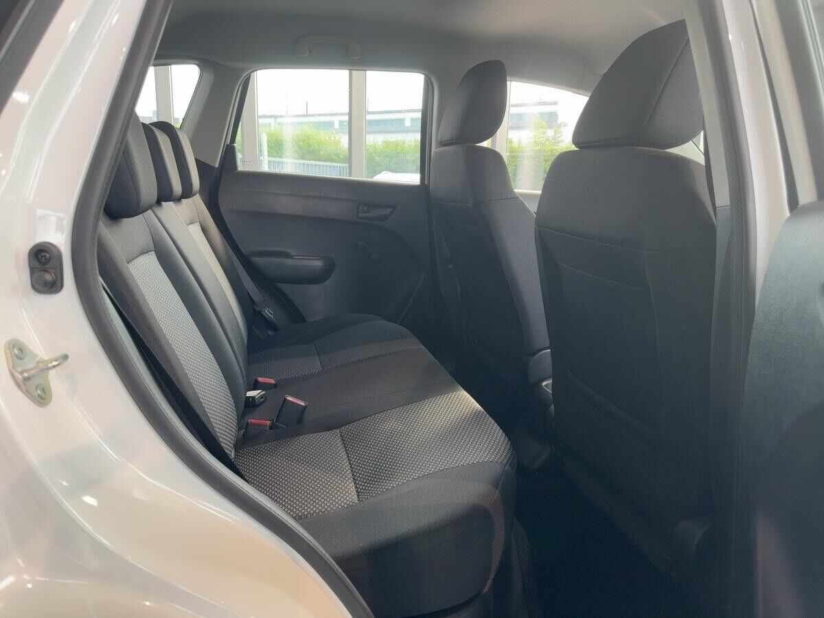 Suzuki Vitara Club 1.4 HYBRID / Klima / LED