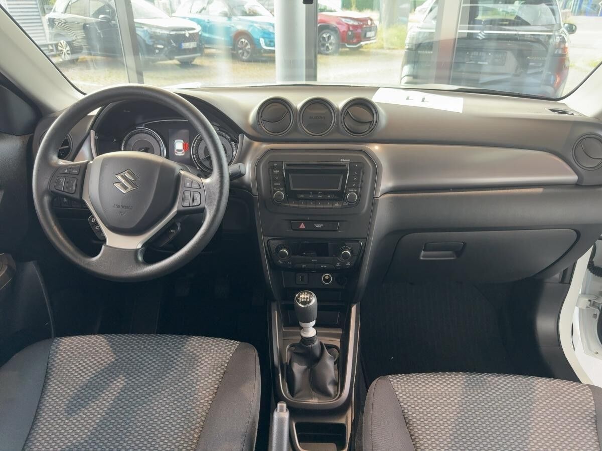 Suzuki Vitara Club 1.4 HYBRID / Klima / LED