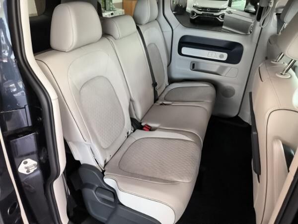 Volkswagen ID.Buzz ID. Buzz Pro 150 KW Design Assistenz Komfort Infotaiment AHK Eletric-White