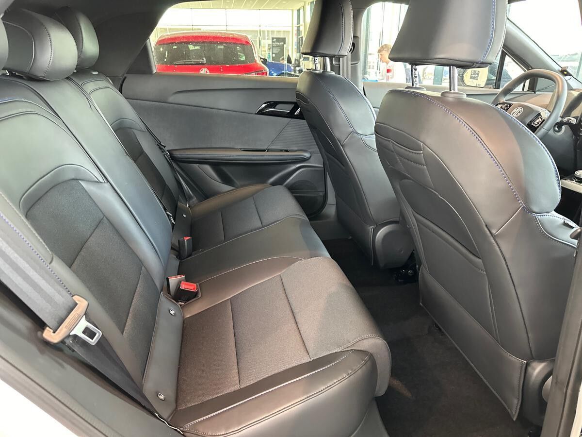 MG MG4 Luxury 49 kWh