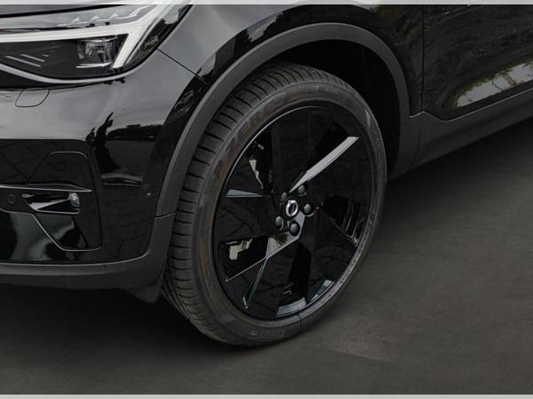 Volvo XC40 B3 Benziner "Plus Black Edition"   ***Gewerbekunden-Aktion***