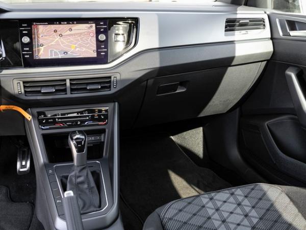 Volkswagen Taigo 1.5 TSI DSG R-Line NAVI-BEATS-AUDIO-KAMERA-AHK-PANO